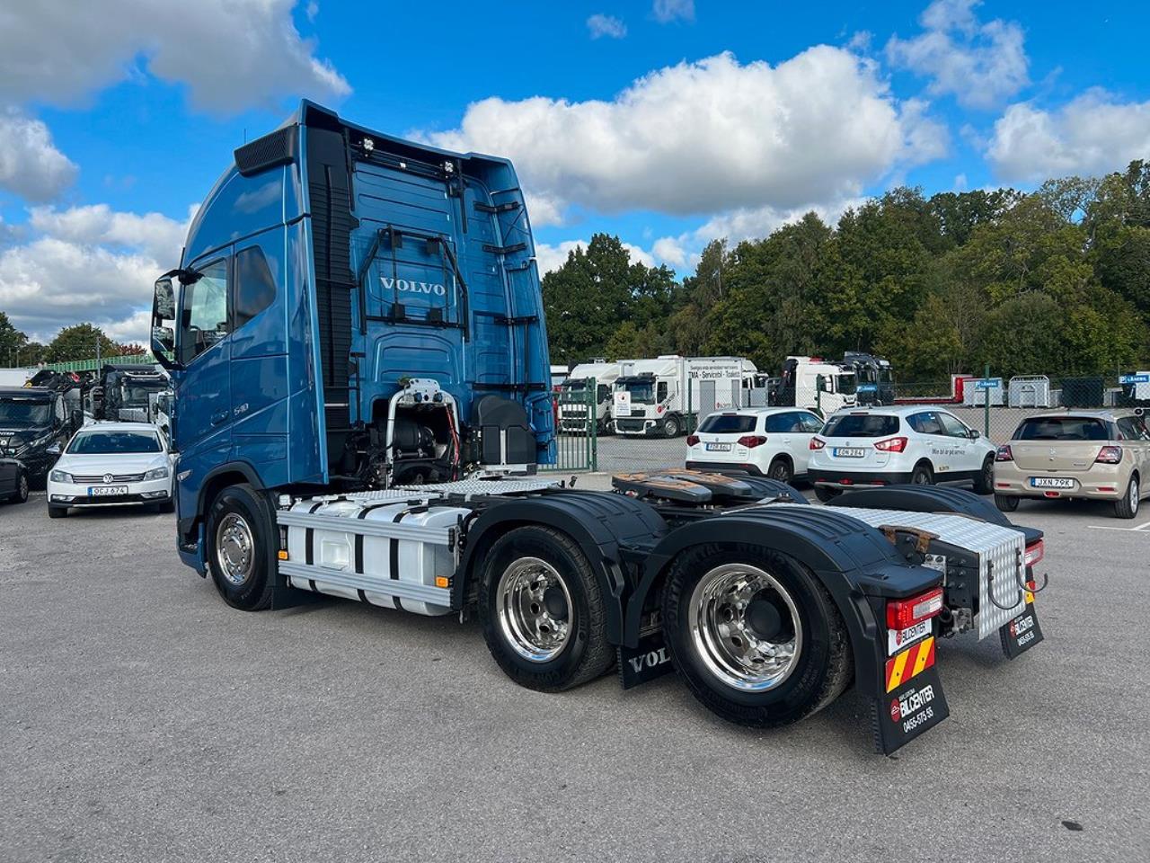 Volvo FH13 540 6x4 Dragbil Lyftbar Tandem Axel, Retarder 2023 - Dragbil