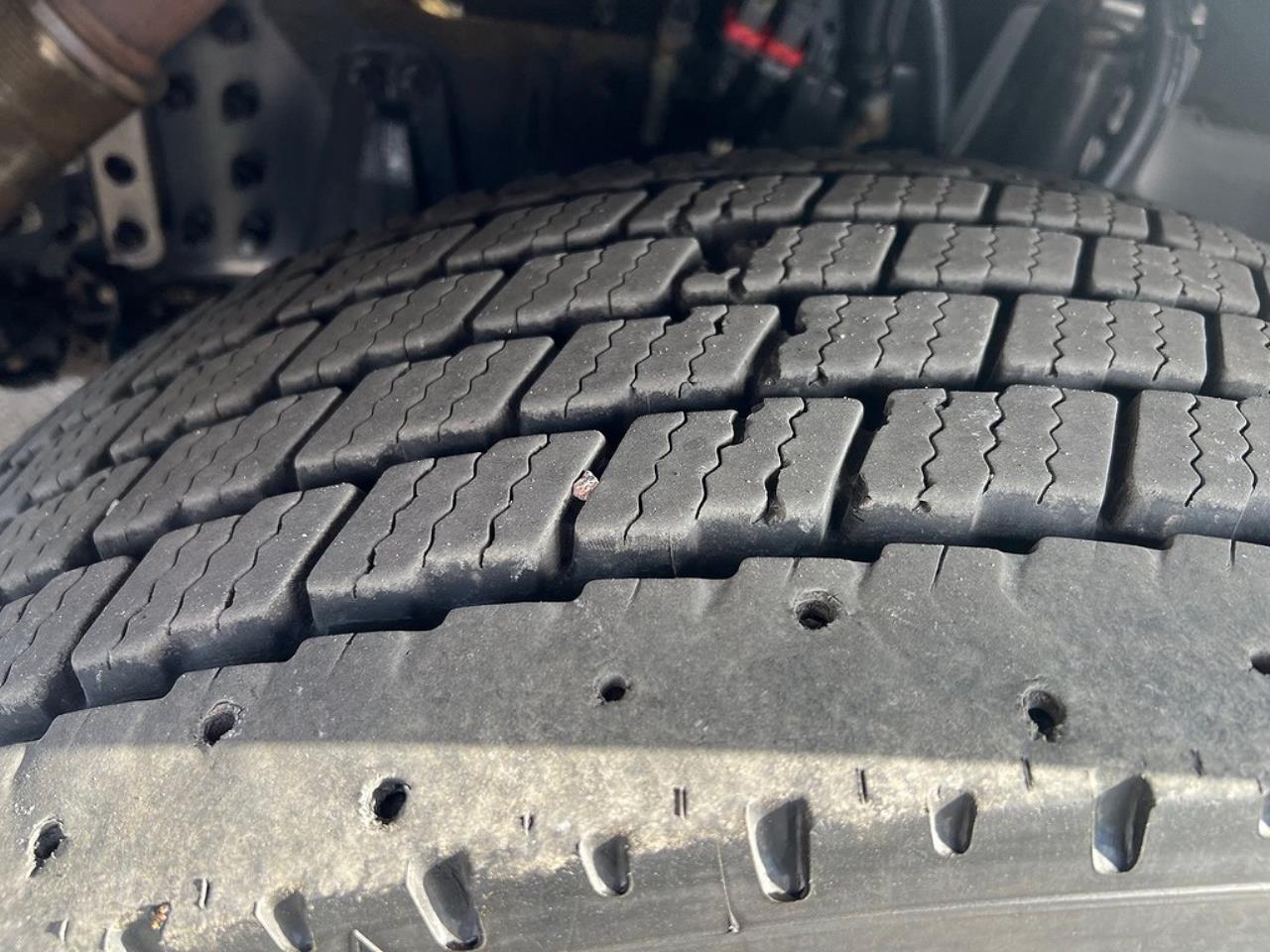 Volvo FH13 540 6x4 Dragbil Lyftbar Tandem Axel, Retarder 2023 - Dragbil