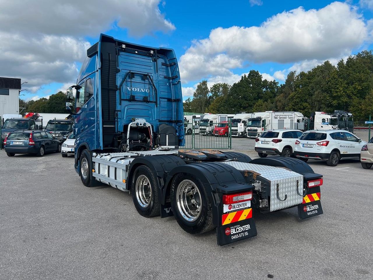 Volvo FH13 540 6x4 Dragbil Lyftbar Tandem Axel, Retarder 2023 - Dragbil