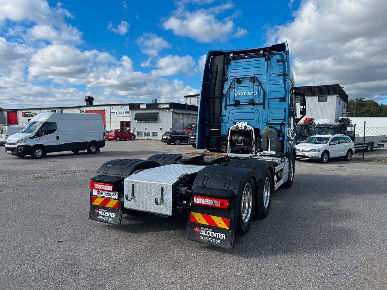 Volvo FH13 540 6x4 Dragbil Lyftbar Tandem Axel, Retarder 2023 - Dragbil