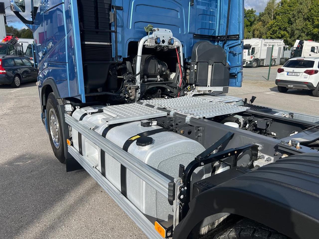 Volvo FH13 540 6x4 Dragbil Lyftbar Tandem Axel, Retarder 2023 - Dragbil