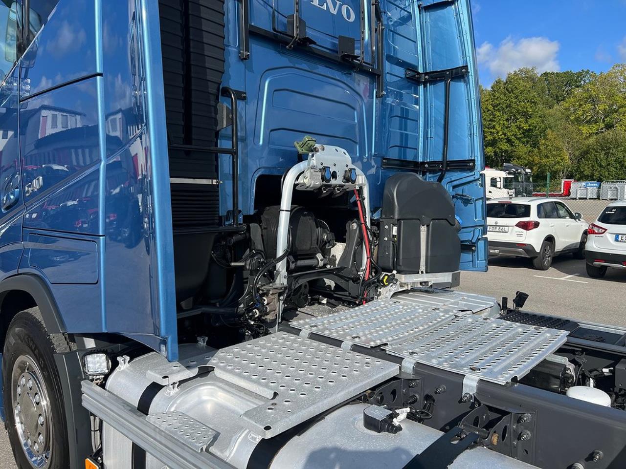 Volvo FH13 540 6x4 Dragbil Lyftbar Tandem Axel, Retarder 2023 - Dragbil