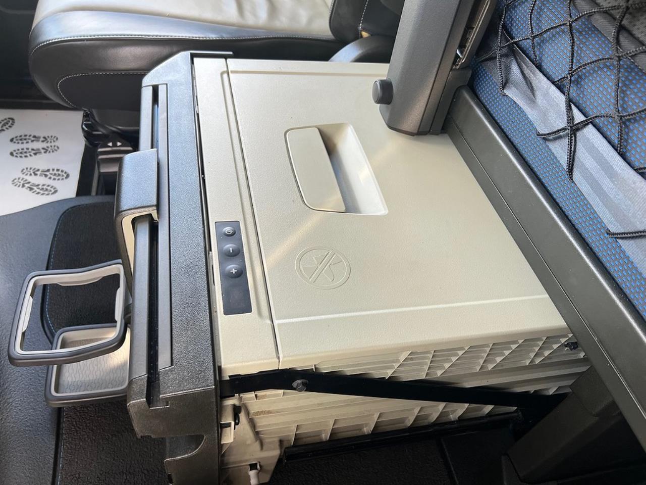 Volvo FH13 540 6x4 Dragbil Lyftbar Tandem Axel, Retarder 2023 - Dragbil