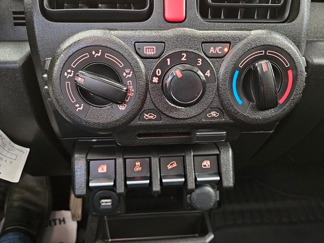 Suzuki jimny 2023 - Övrigt