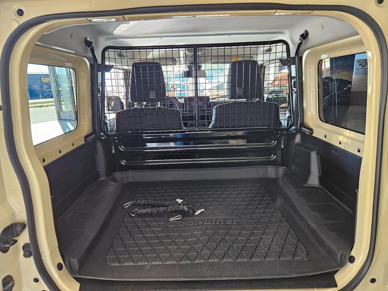 Suzuki jimny 2023 - Övrigt