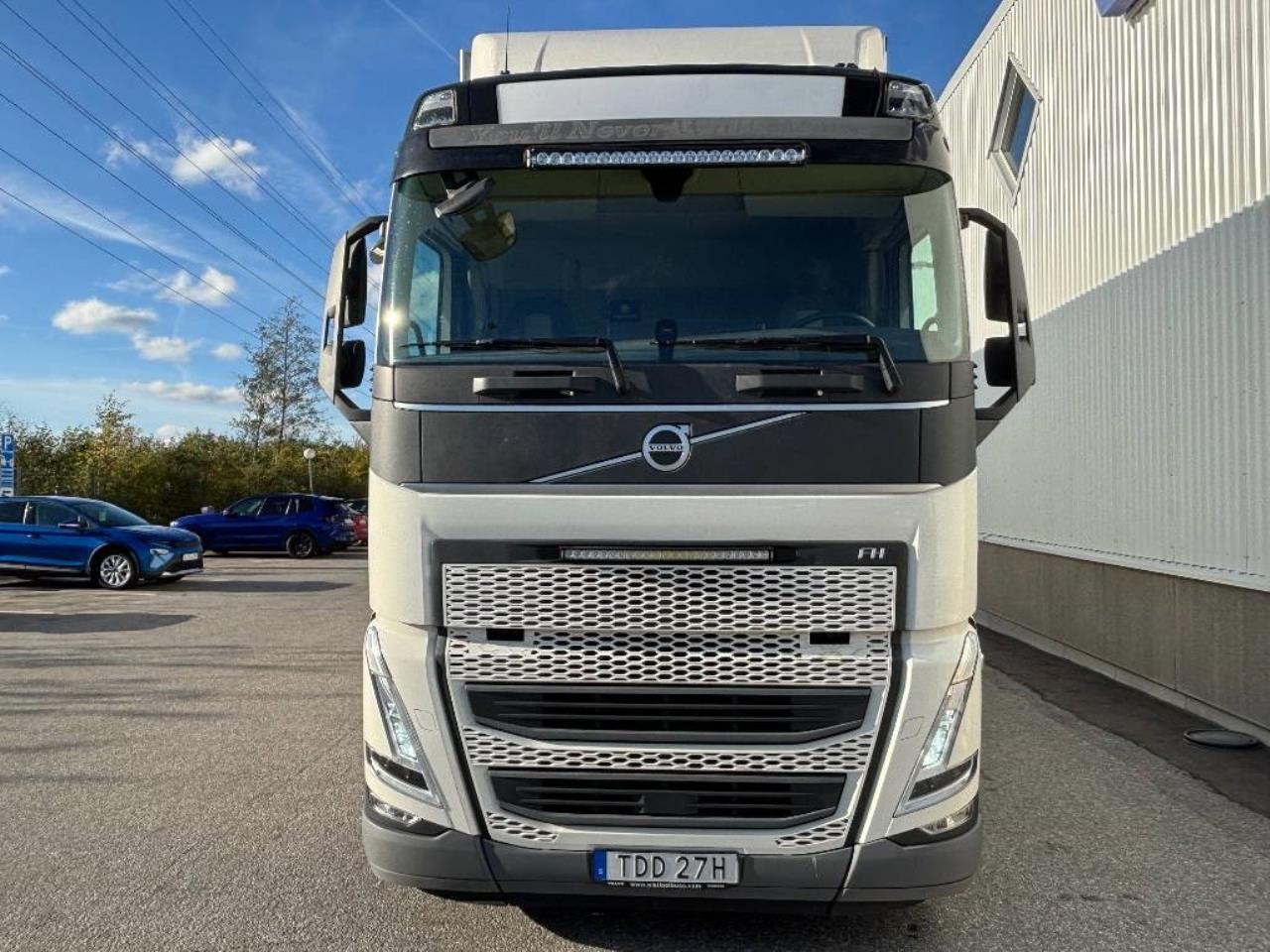 Volvo Volvo FH13 500TC 6x2 Skåpbil 2021 - Skåp