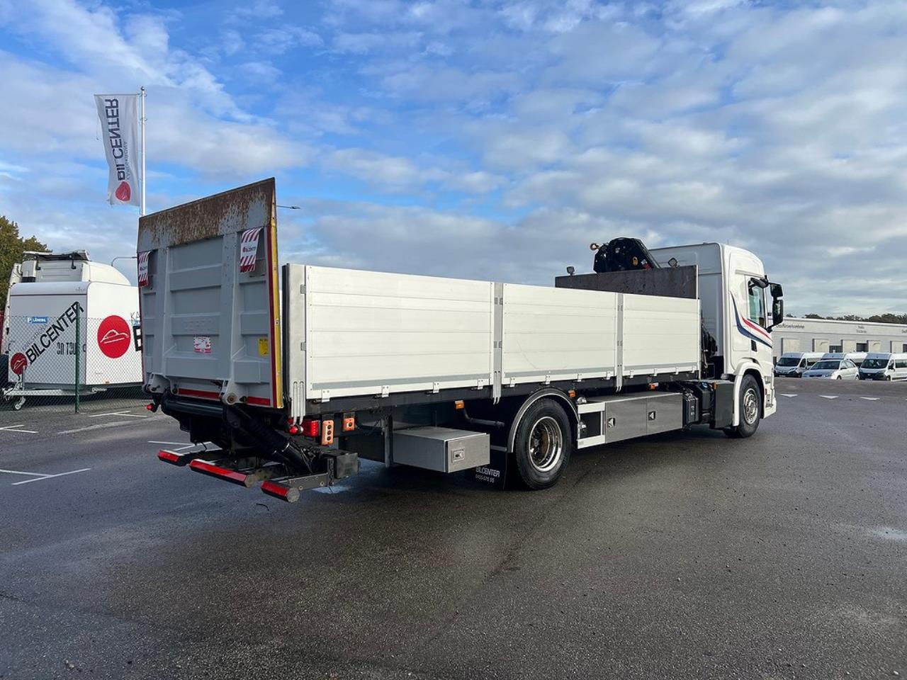 Scania P320 4x2 Kranbil med Z-Lyft, Euro 6 2018 - Kran
