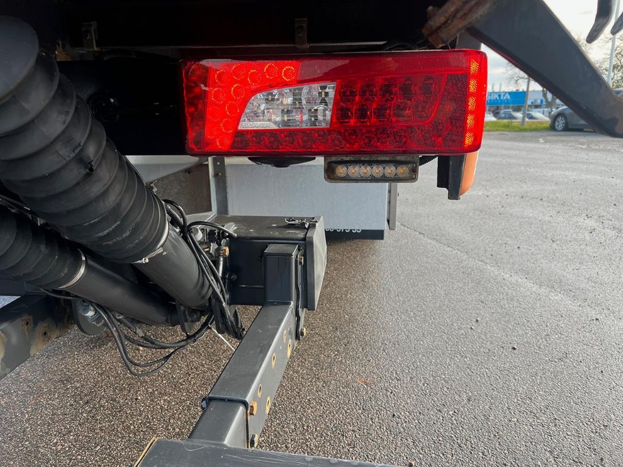 Scania P320 4x2 Kranbil med Z-Lyft, Euro 6 2018 - Kran