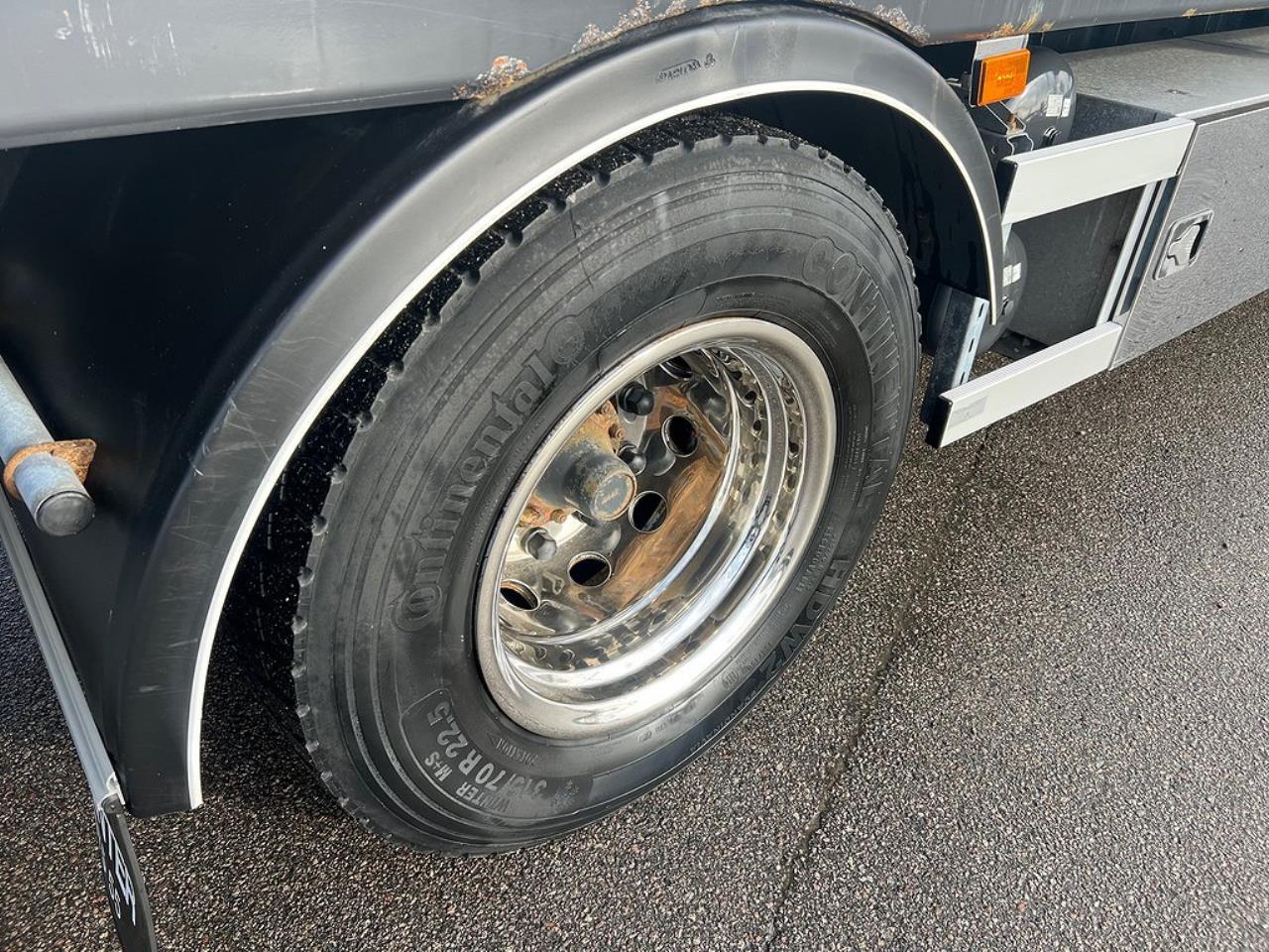 Scania P320 4x2 Kranbil med Z-Lyft, Euro 6 2018 - Kran