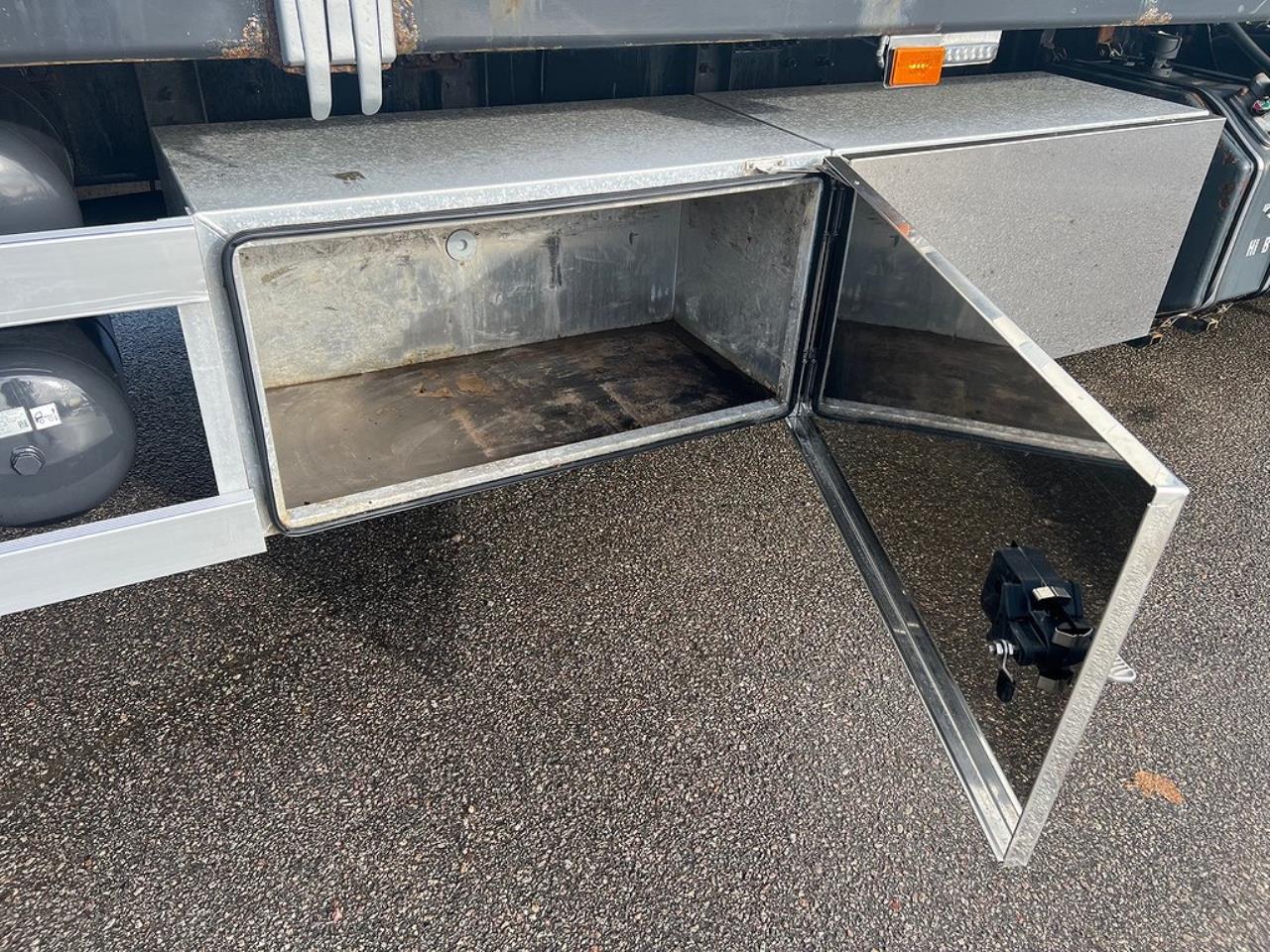 Scania P320 4x2 Kranbil med Z-Lyft, Euro 6 2018 - Kran