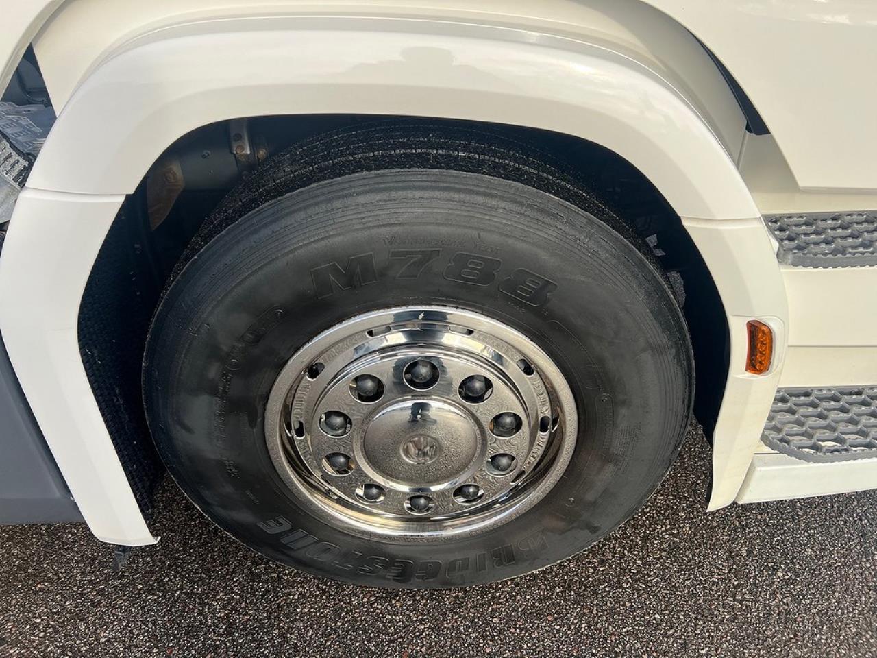 Scania P320 4x2 Kranbil med Z-Lyft, Euro 6 2018 - Kran