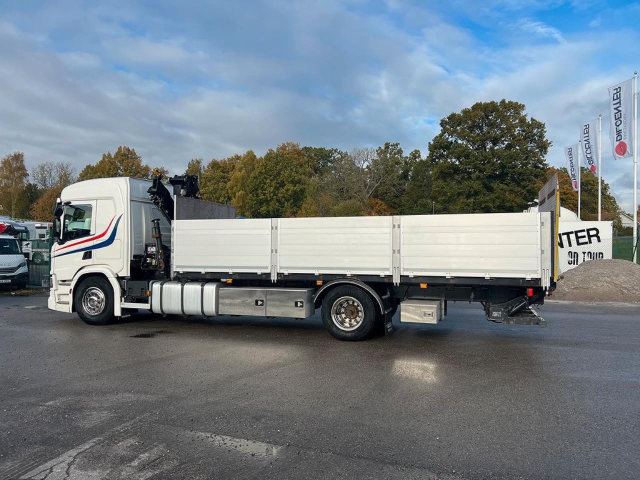Scania P320 4x2 Kranbil med Z-Lyft, Euro 6 2018 - Kran