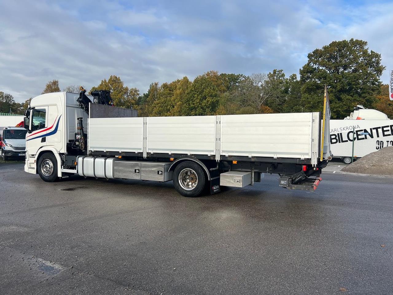 Scania P320 4x2 Kranbil med Z-Lyft, Euro 6 2018 - Kran