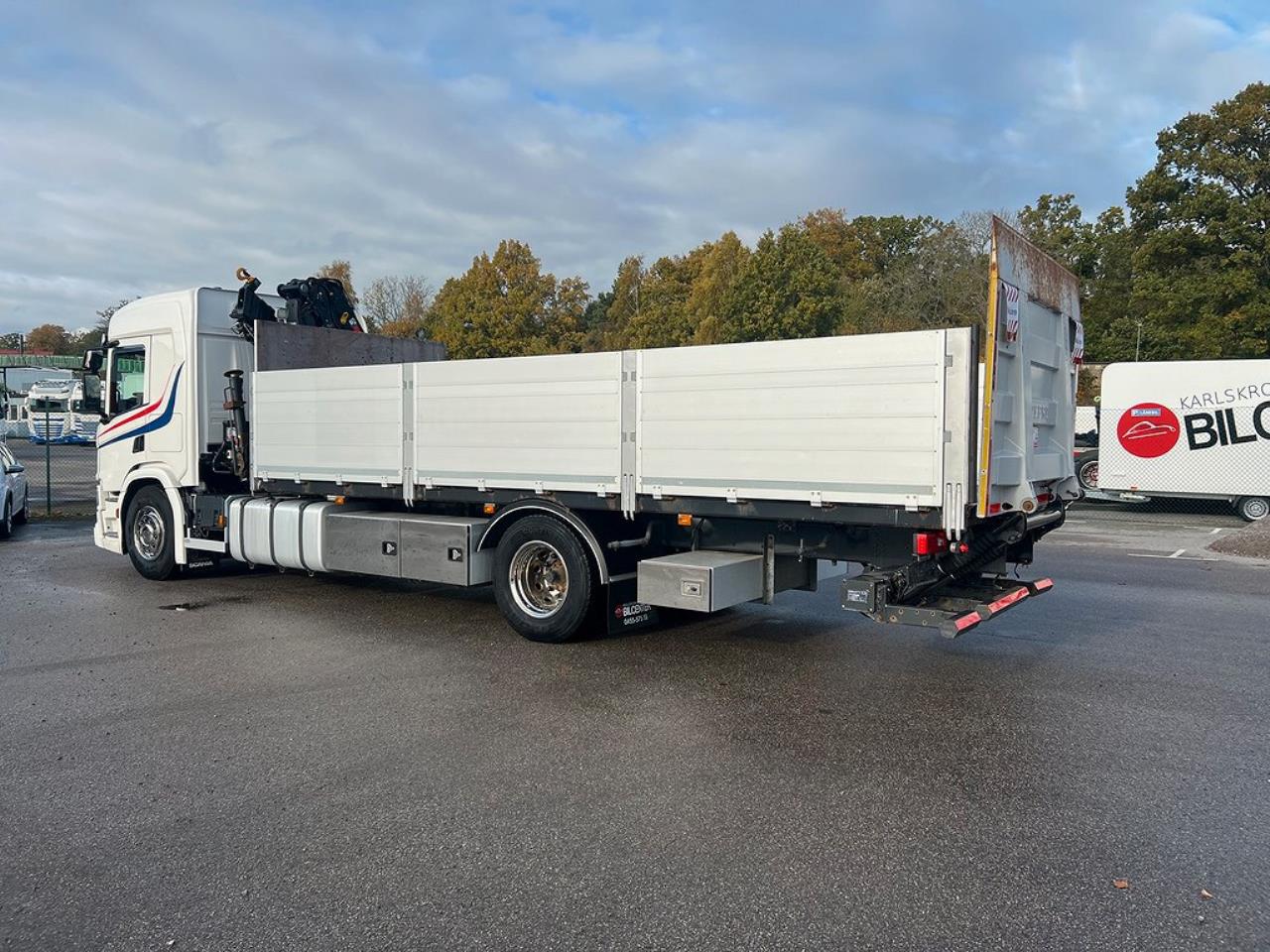 Scania P320 4x2 Kranbil med Z-Lyft, Euro 6 2018 - Kran