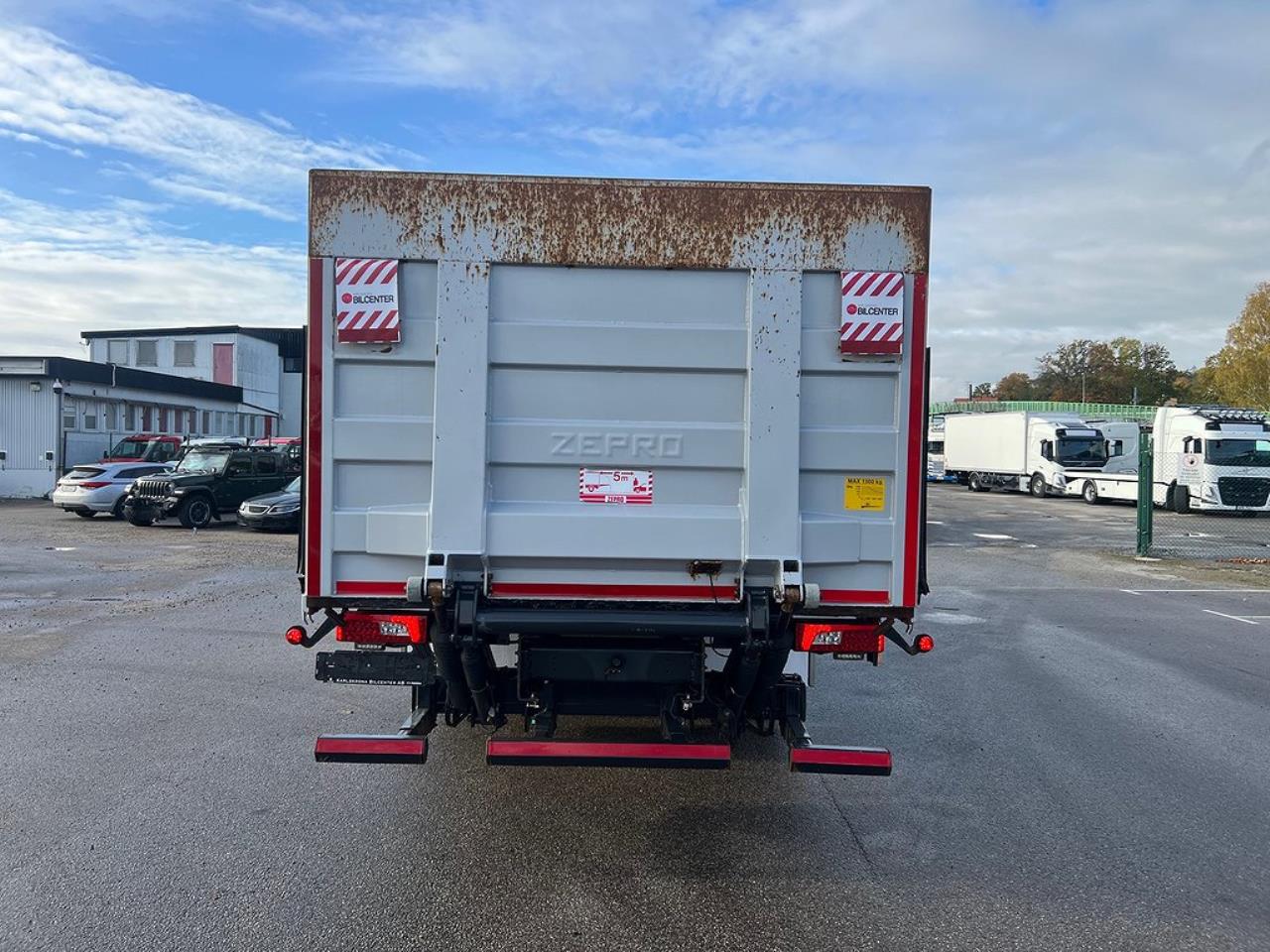 Scania P320 4x2 Kranbil med Z-Lyft, Euro 6 2018 - Kran