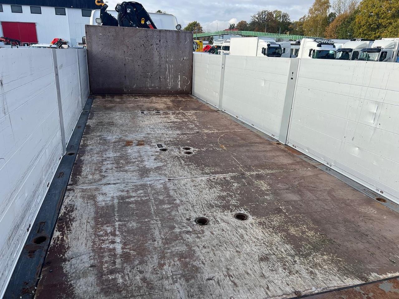 Scania P320 4x2 Kranbil med Z-Lyft, Euro 6 2018 - Kran