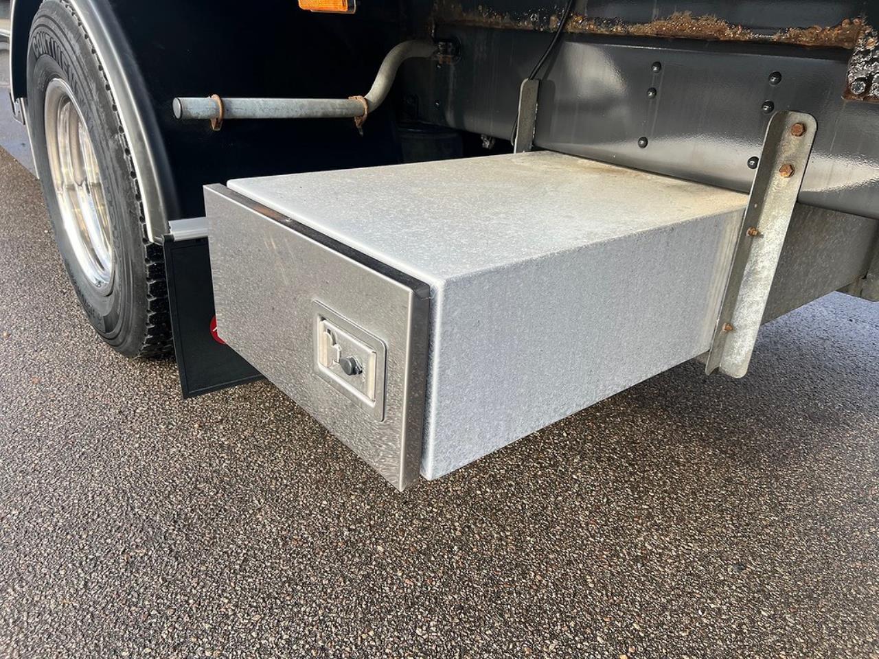 Scania P320 4x2 Kranbil med Z-Lyft, Euro 6 2018 - Kran