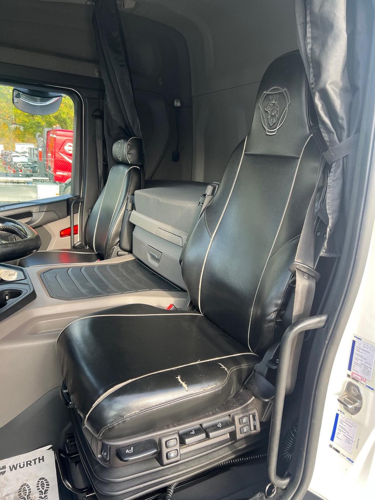 Scania P320 4x2 Kranbil med Z-Lyft, Euro 6 2018 - Kran