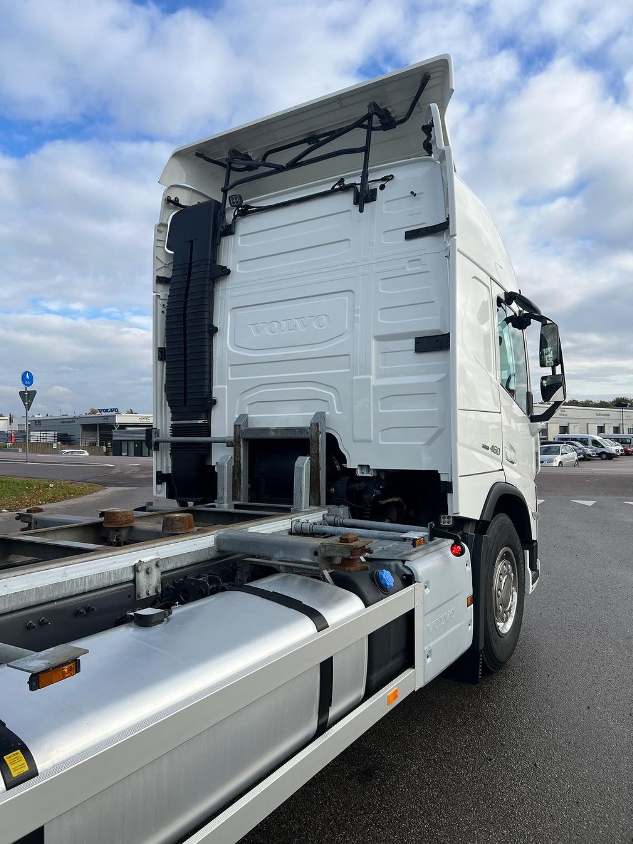 Volvo FM 460 6x2 Lagab, Containerbil, Lösflak 2023 - Övrigt