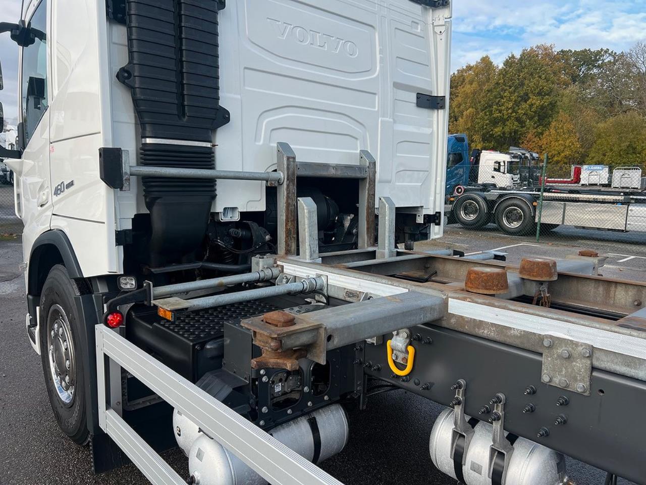 Volvo FM 460 6x2 Lagab, Containerbil, Lösflak 2023 - Övrigt