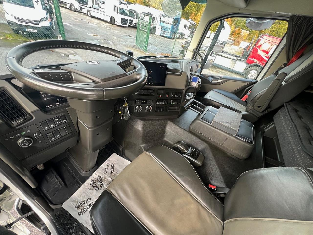 Volvo FM 460 6x2 Lagab, Containerbil, Lösflak 2023 - Övrigt