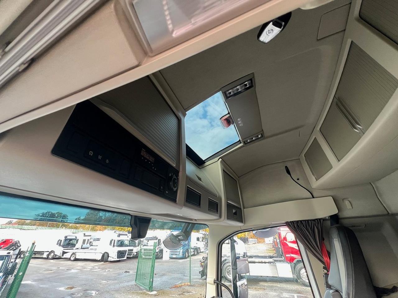 Volvo FM 460 6x2 Lagab, Containerbil, Lösflak 2023 - Övrigt