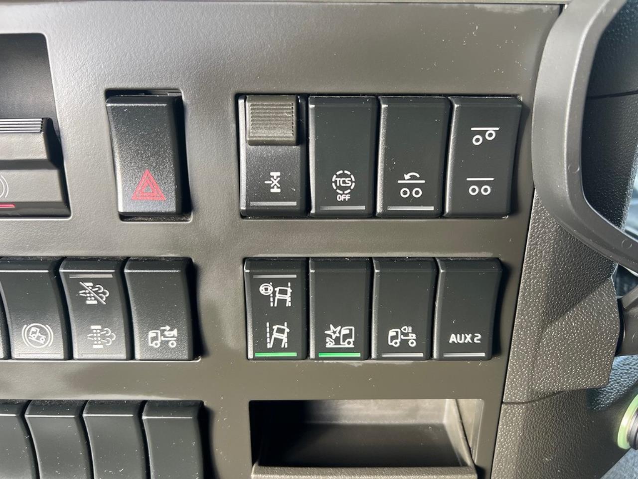 Volvo FM 460 6x2 Lagab, Containerbil, Lösflak 2023 - Övrigt