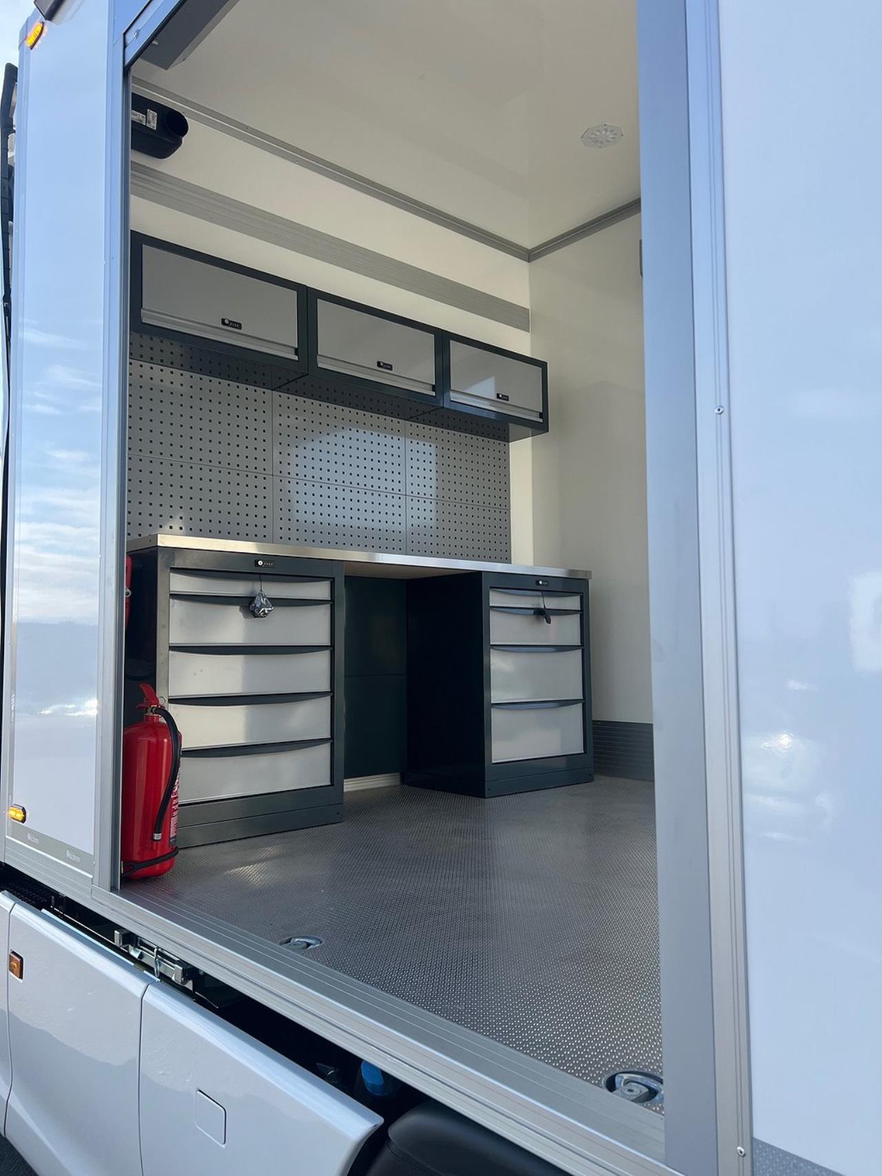 Scania R450 4x2 TMA Bil med skåp, Berlex TMAX TMA Skydd 2021 - Skåp