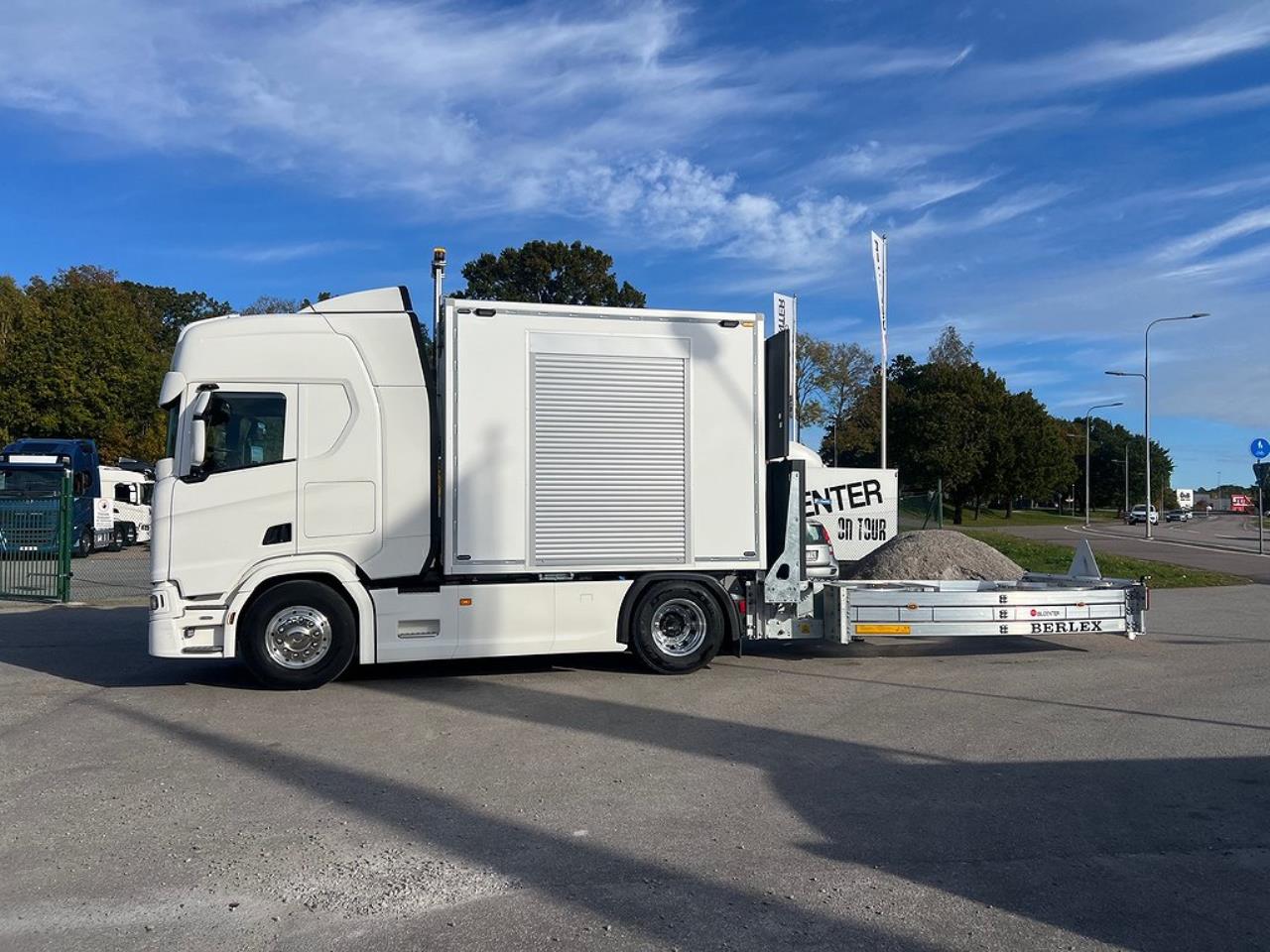 Scania R450 4x2 TMA Bil med skåp, Berlex TMAX TMA Skydd 2021 - Skåp