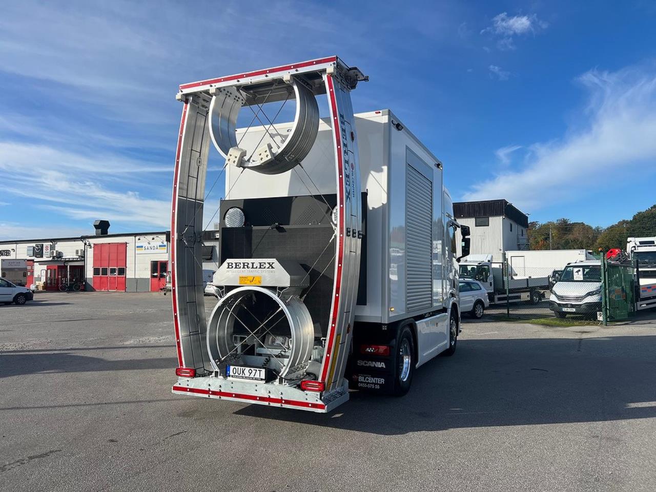 Scania R450 4x2 TMA Bil med skåp, Berlex TMAX TMA Skydd 2021 - Skåp