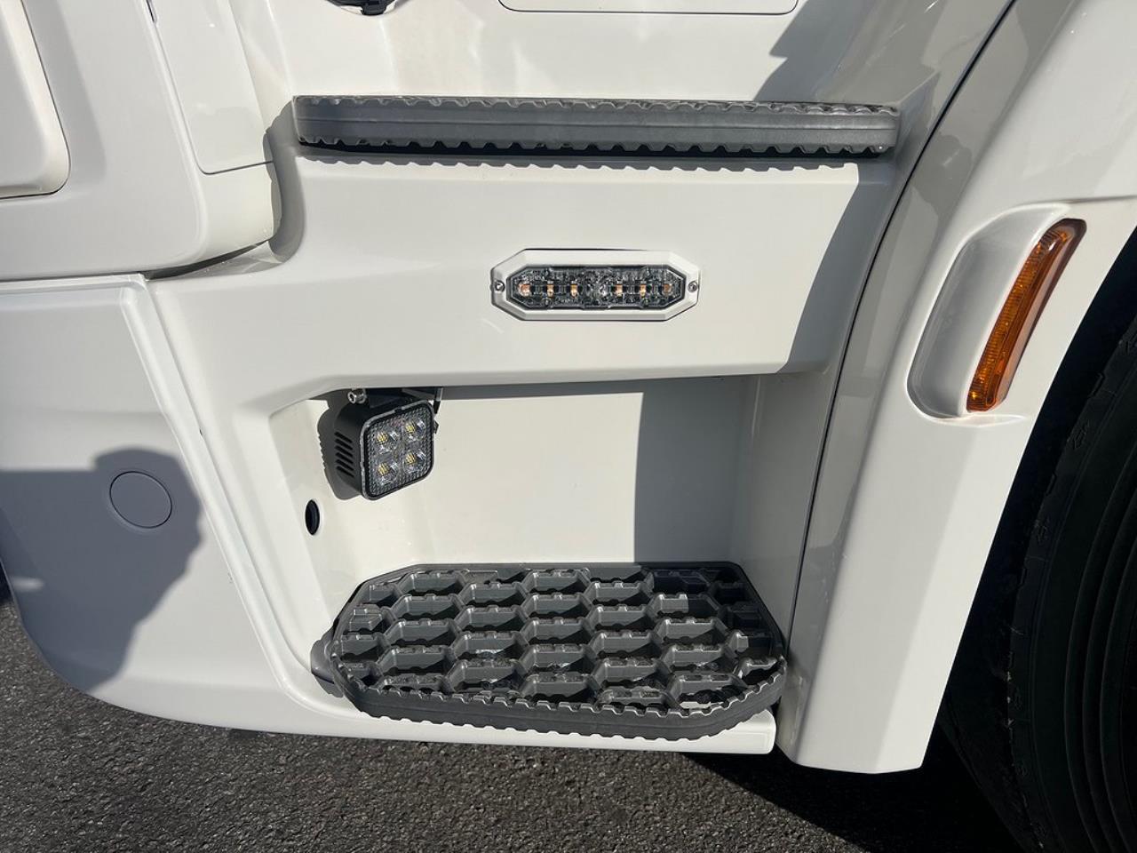 Scania R450 4x2 TMA Bil med skåp, Berlex TMAX TMA Skydd 2021 - Skåp