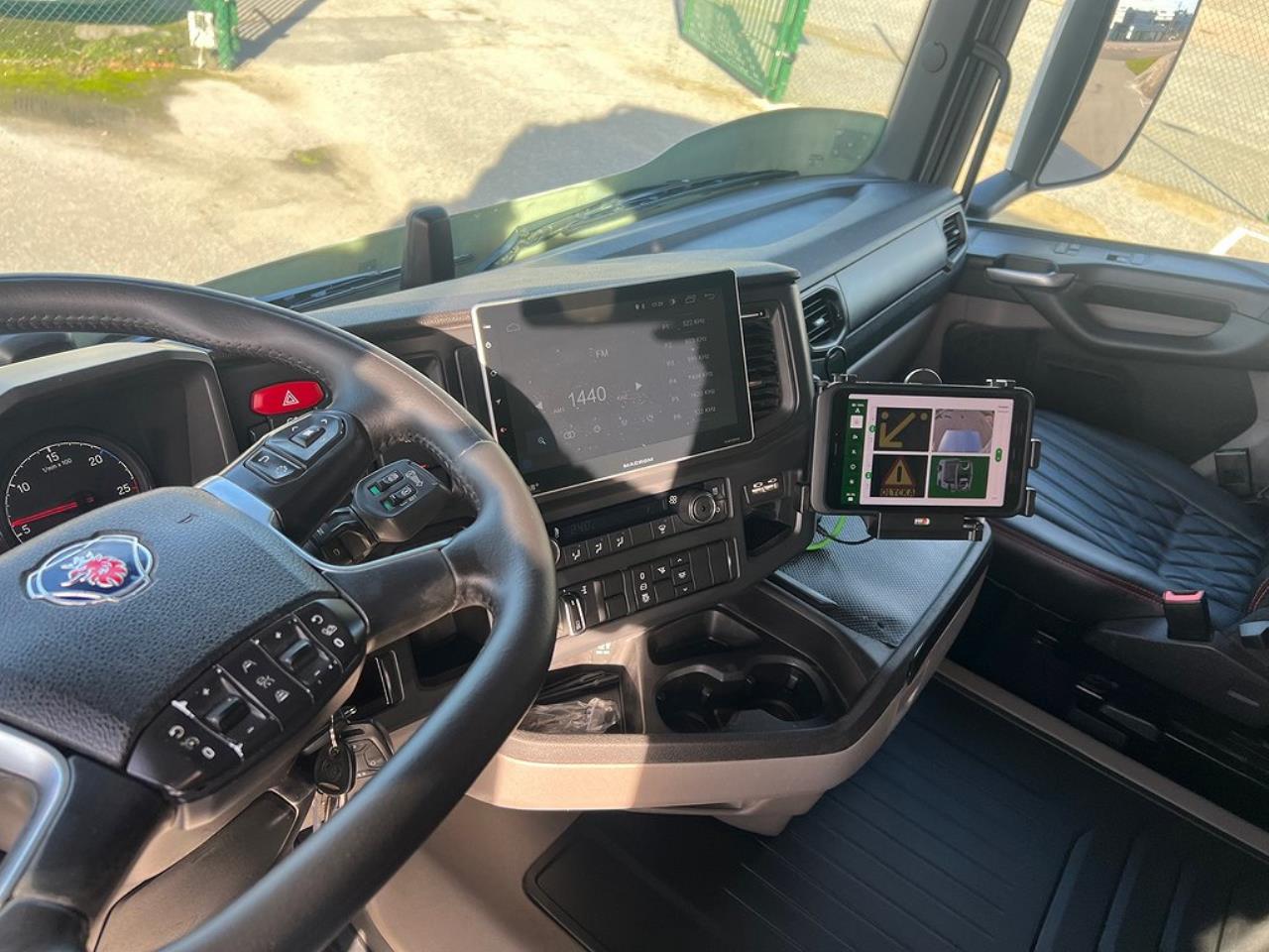 Scania R450 4x2 TMA Bil med skåp, Berlex TMAX TMA Skydd 2021 - Skåp