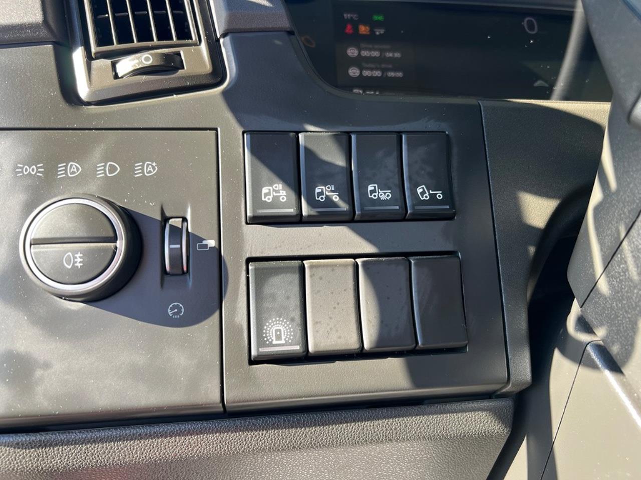 Volvo FMX 500 6x4 Lastväxlare Lyftbar Tandem axel 2024 - Krok/Lastväxlare