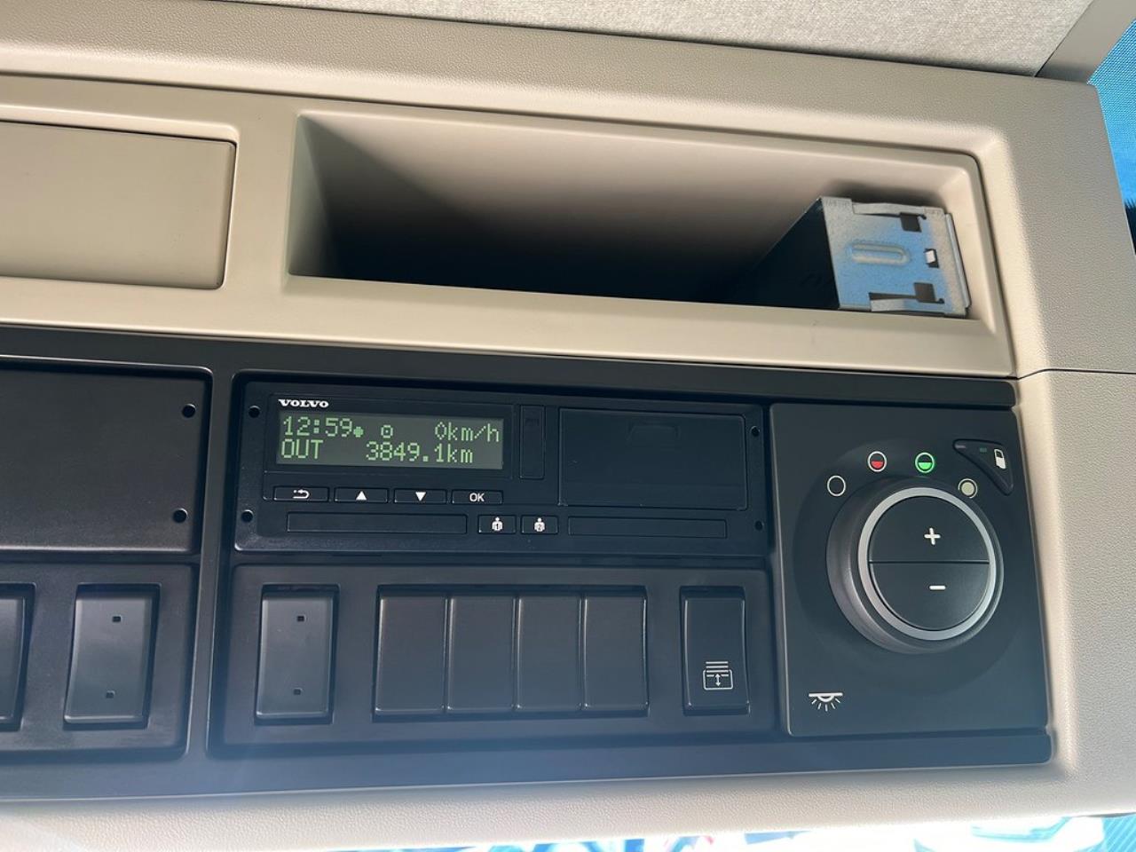 Volvo FMX 500 6x4 Lastväxlare Lyftbar Tandem axel 2024 - Krok/Lastväxlare