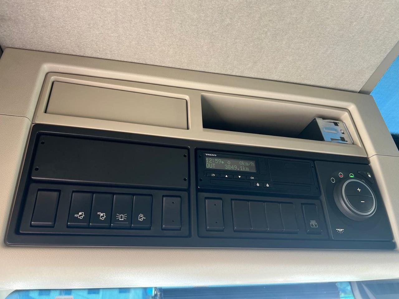 Volvo FMX 500 6x4 Lastväxlare Lyftbar Tandem axel 2024 - Krok/Lastväxlare