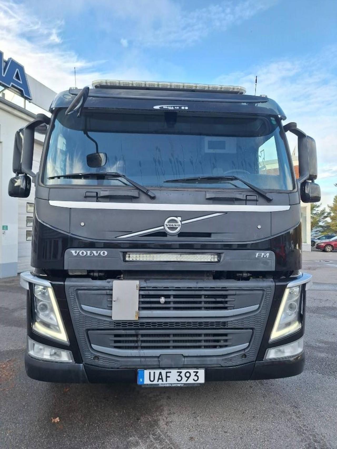 Volvo FM  6x2 2018 - Kran