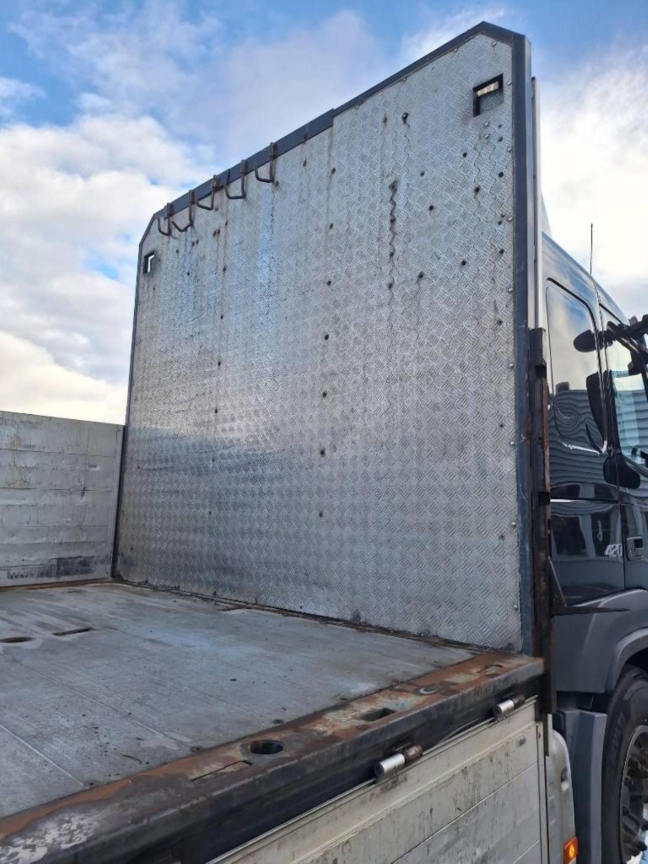 Volvo FM  6x2 2018 - Kran