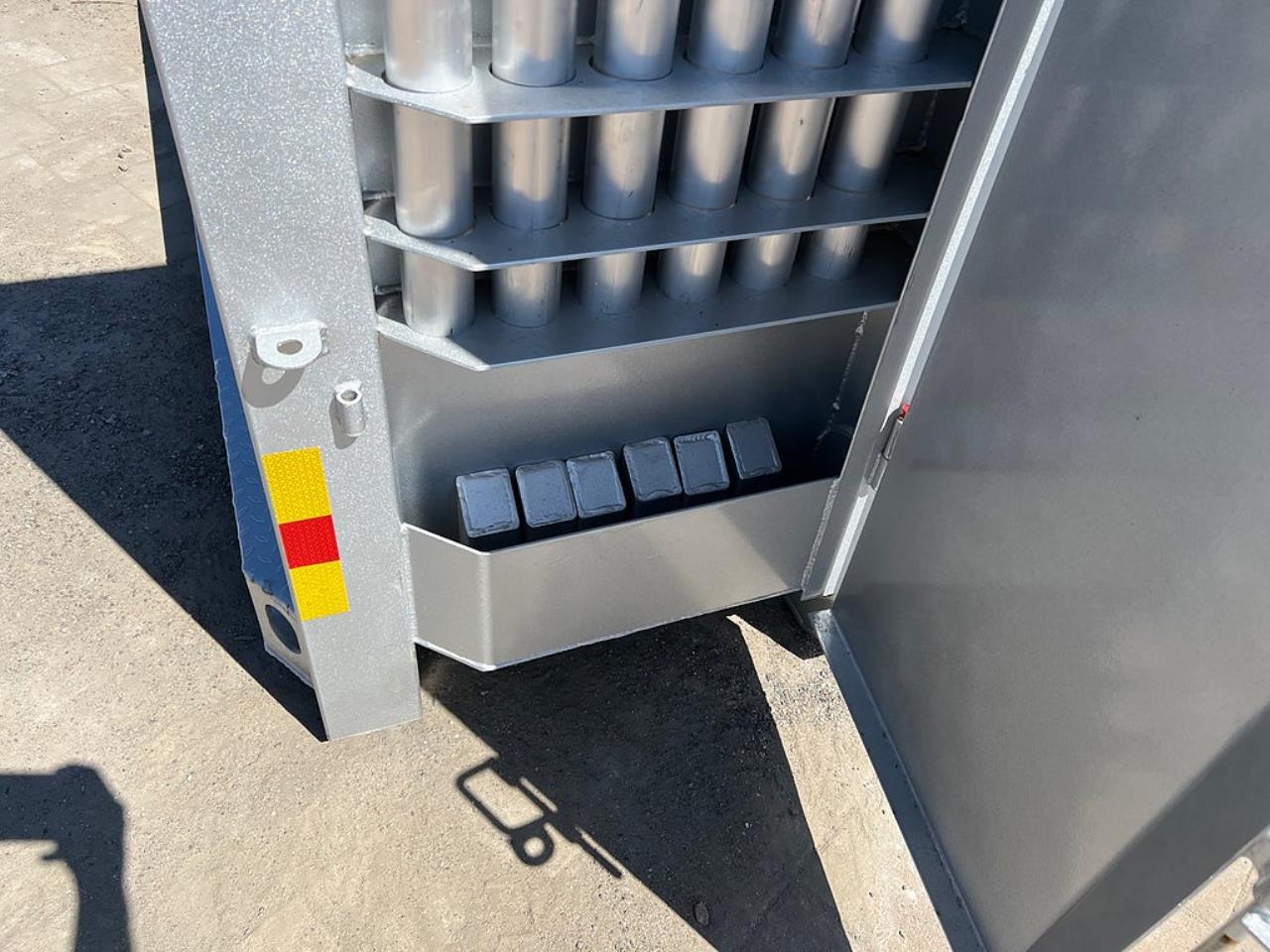 Övriga Bilcenter Flaket- Maskinflak Löstagbara Ramper 2025 - Övrigt