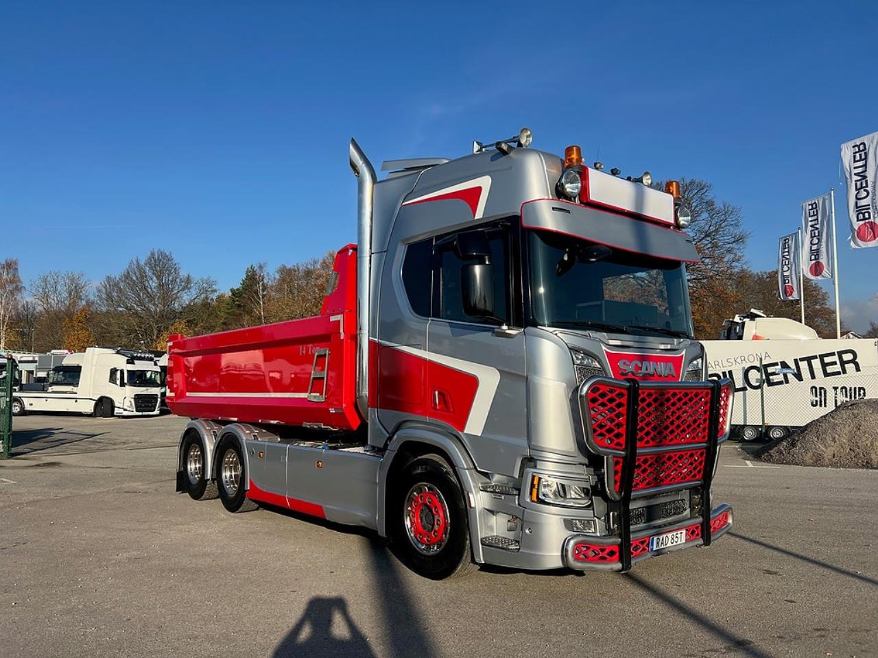 Scania R650 V8 6x4 Tippbil, Manuell, Cowboy inred, Euro 6 2020 - Tipp