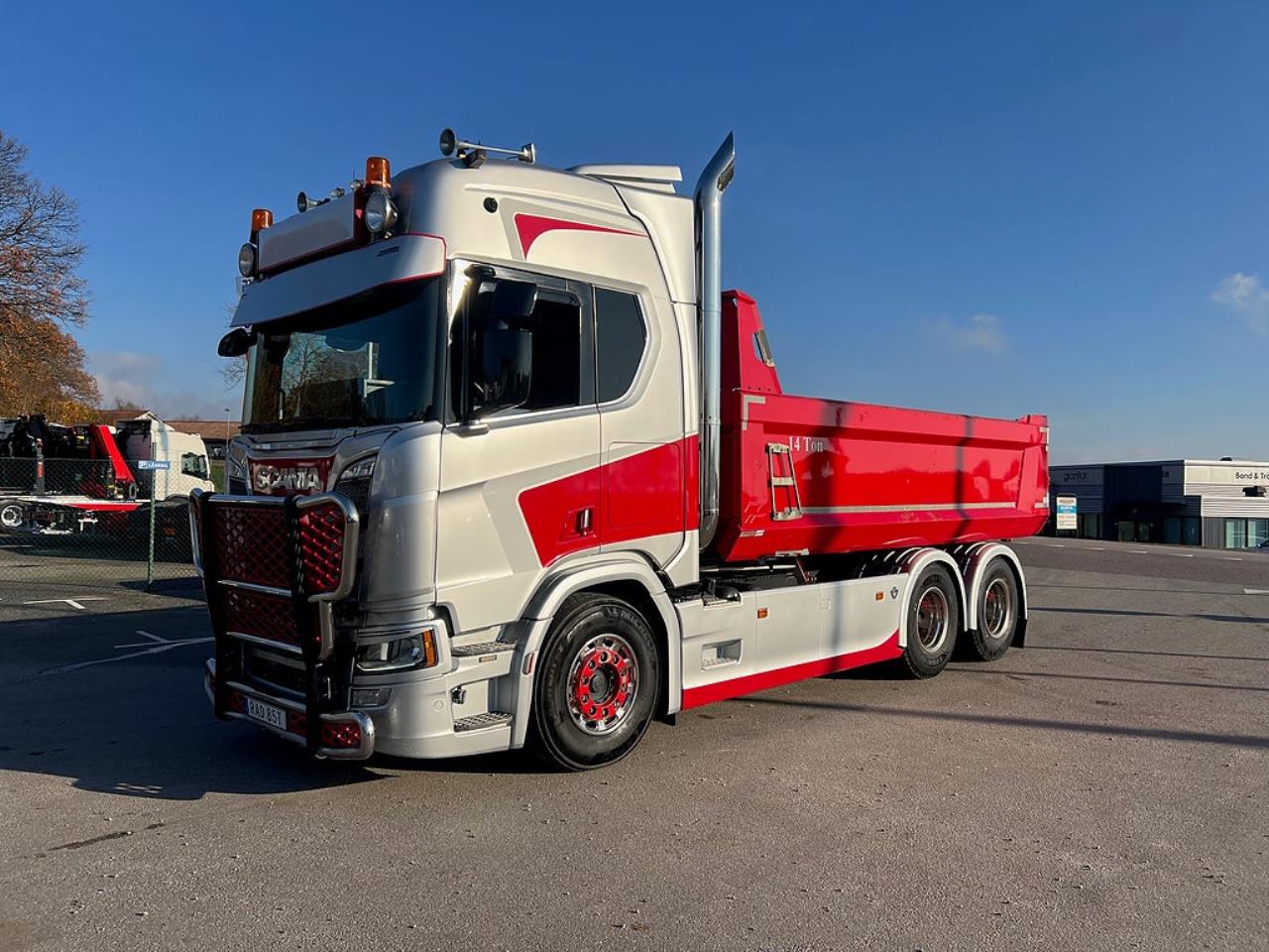 Scania R650 V8 6x4 Tippbil, Manuell, Cowboy inred, Euro 6 2020 - Tipp