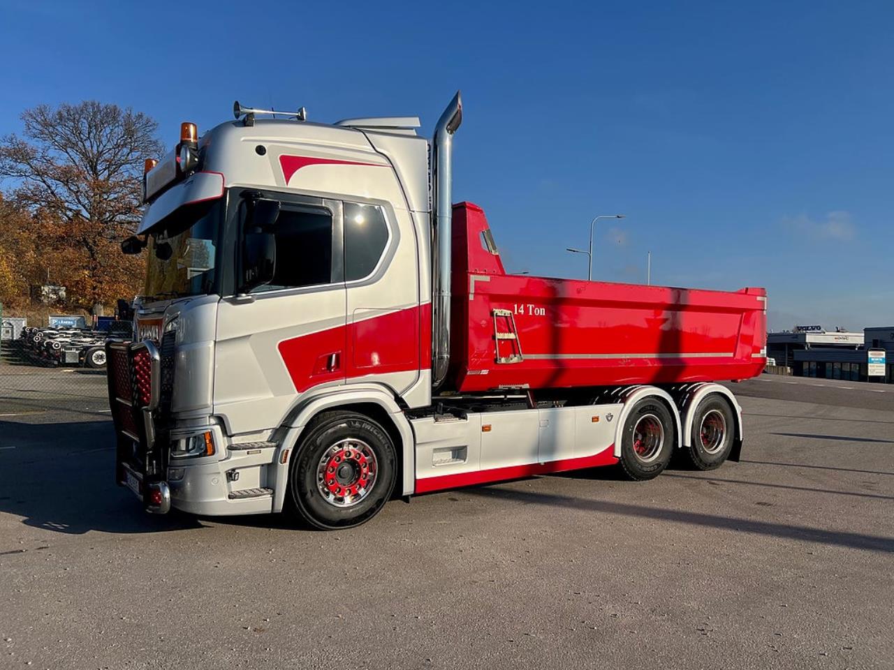 Scania R650 V8 6x4 Tippbil, Manuell, Cowboy inred, Euro 6 2020 - Tipp