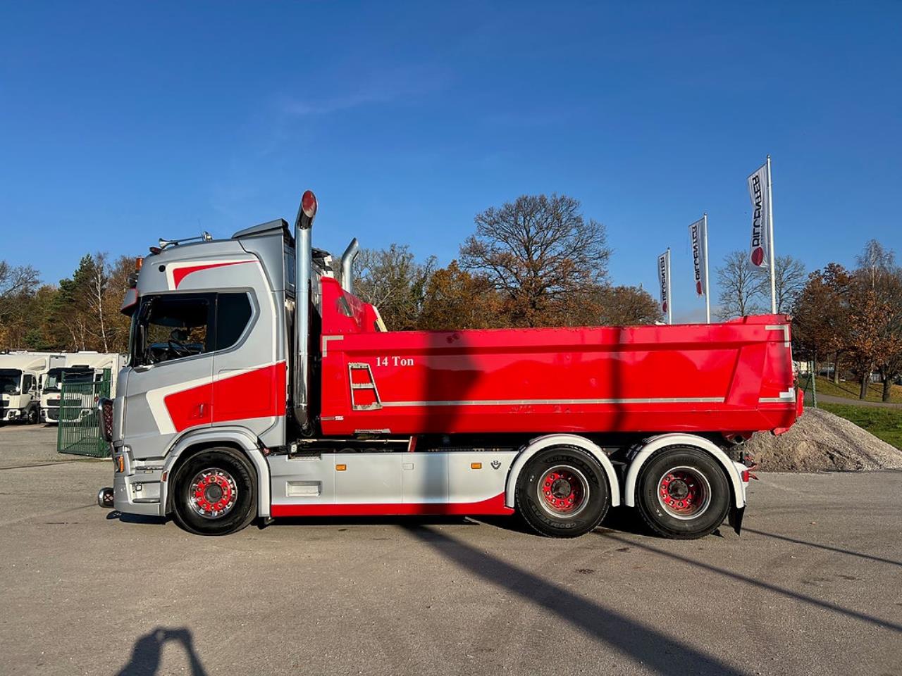 Scania R650 V8 6x4 Tippbil, Manuell, Cowboy inred, Euro 6 2020 - Tipp