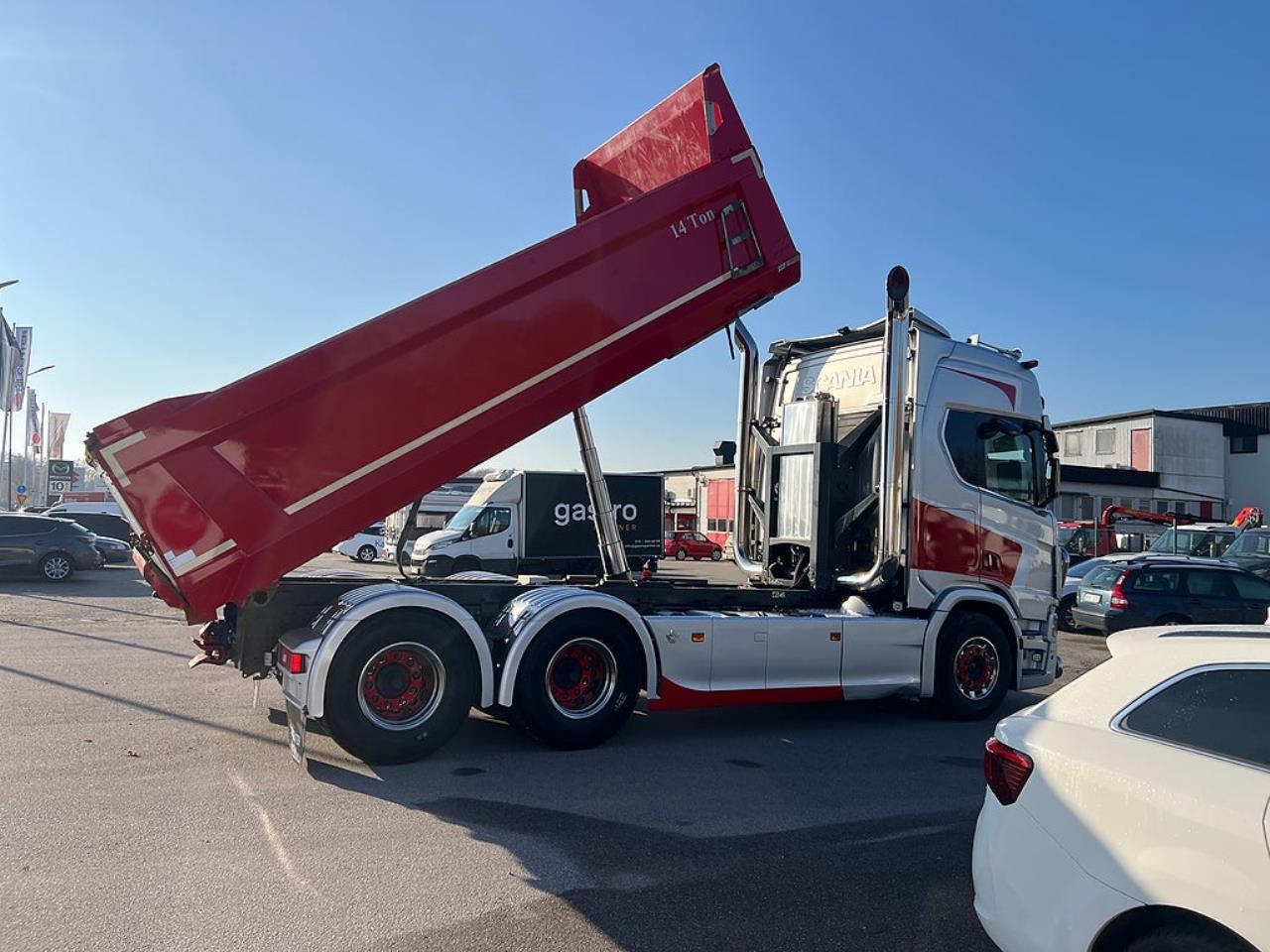 Scania R650 V8 6x4 Tippbil, Manuell, Cowboy inred, Euro 6 2020 - Tipp