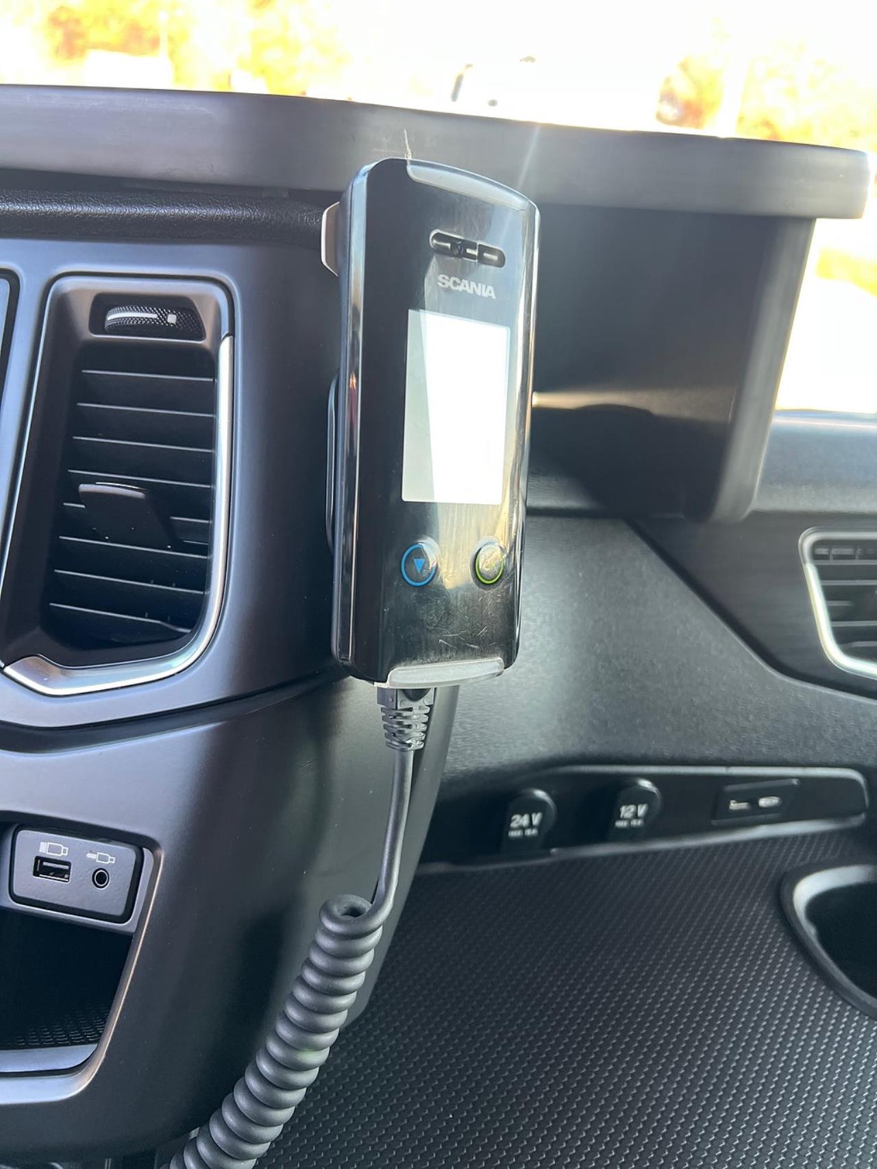 Scania R650 V8 6x4 Tippbil, Manuell, Cowboy inred, Euro 6 2020 - Tipp