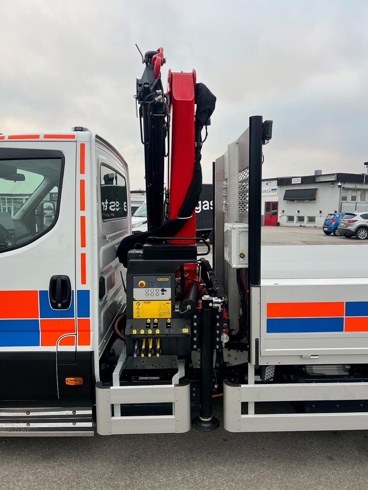 Iveco Daily 72-ELEC ELBIL Kranbil Palfinger Kran Fullutrustad 2025 - Övrigt