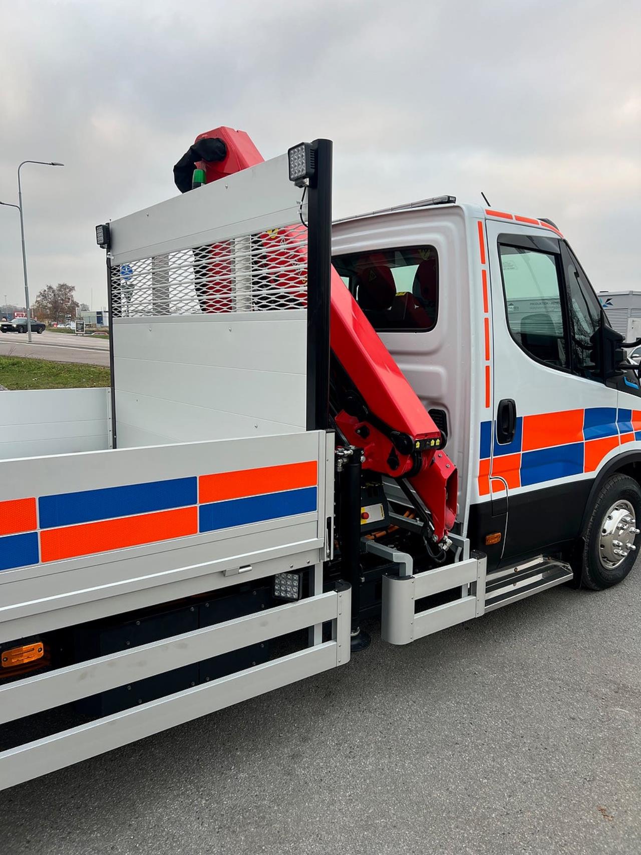 Iveco Daily 72-ELEC ELBIL Kranbil Palfinger Kran Fullutrustad 2025 - Övrigt