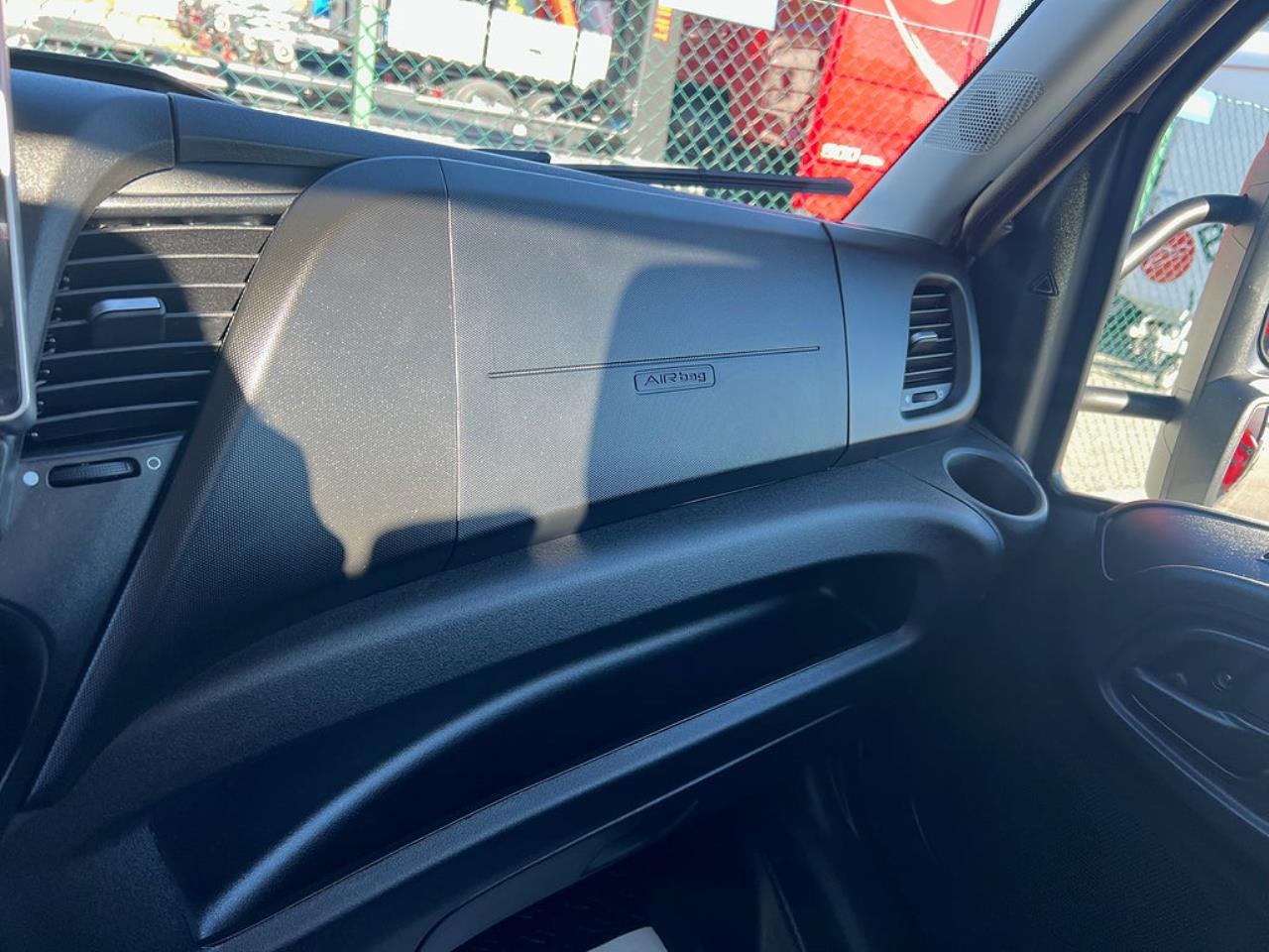 Iveco Daily 72-ELEC ELBIL Kranbil Palfinger Kran Fullutrustad 2025 - Övrigt