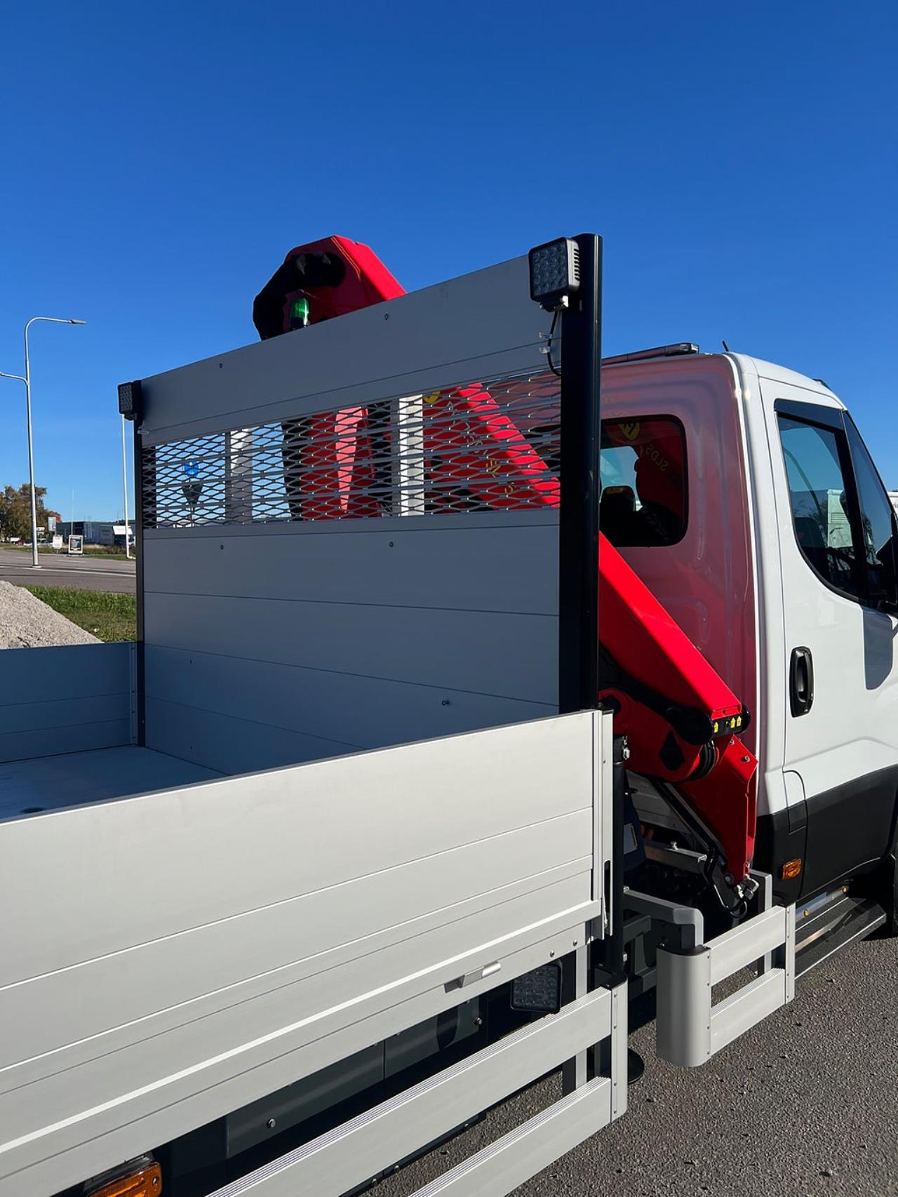 Iveco Daily 72C14E/P ELBIL Kranbil Palfinger Kran Fullutrustad 2025 - Övrigt