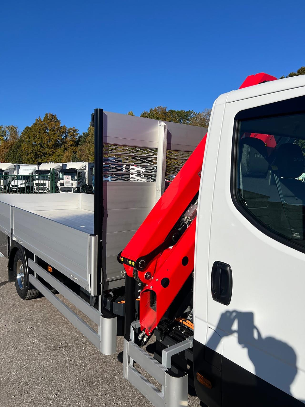 Iveco Daily 72C14E/P ELBIL Kranbil Palfinger Kran Fullutrustad 2025 - Övrigt