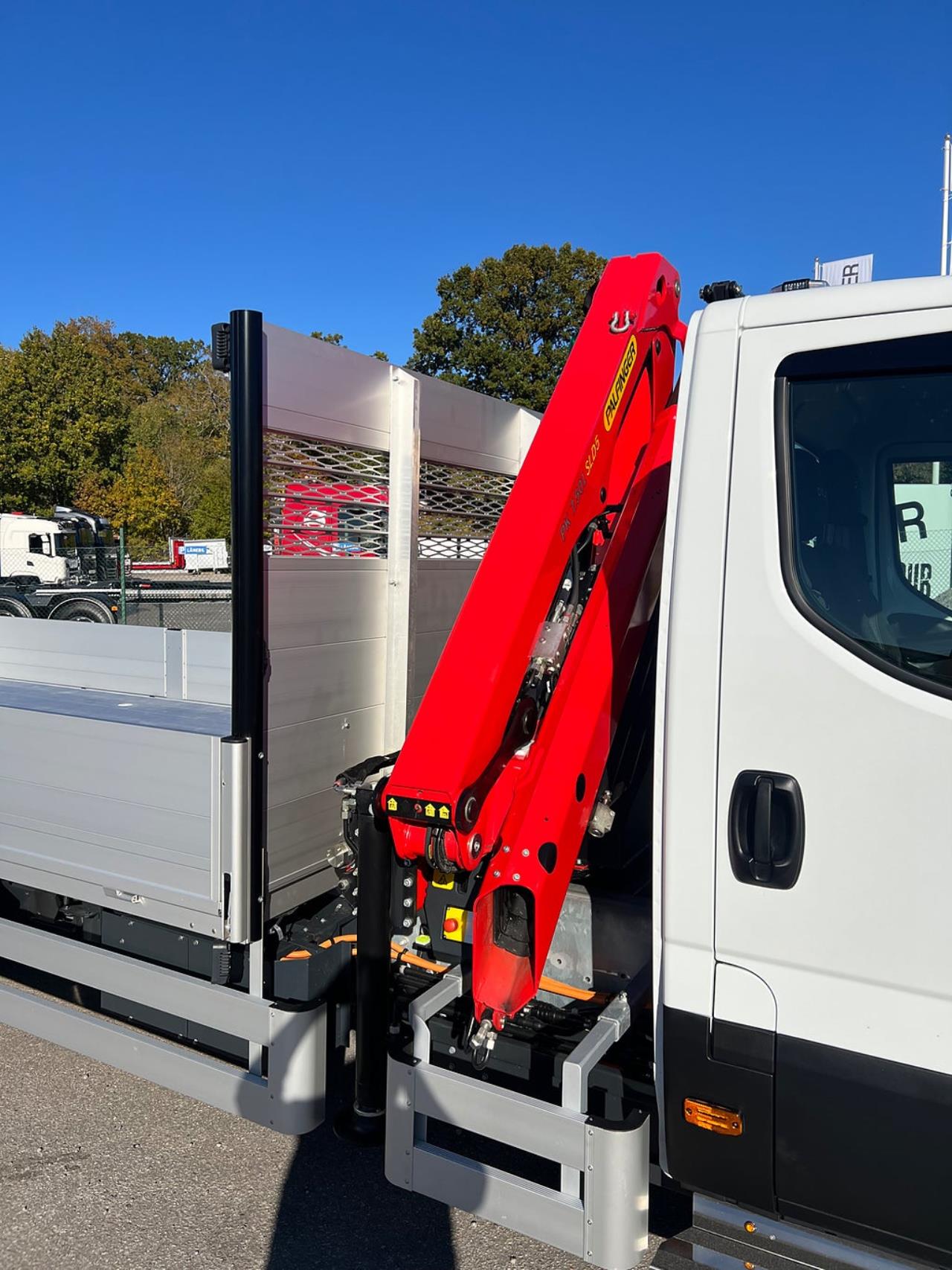 Iveco Daily 72C14E/P ELBIL Kranbil Palfinger Kran Fullutrustad 2025 - Övrigt